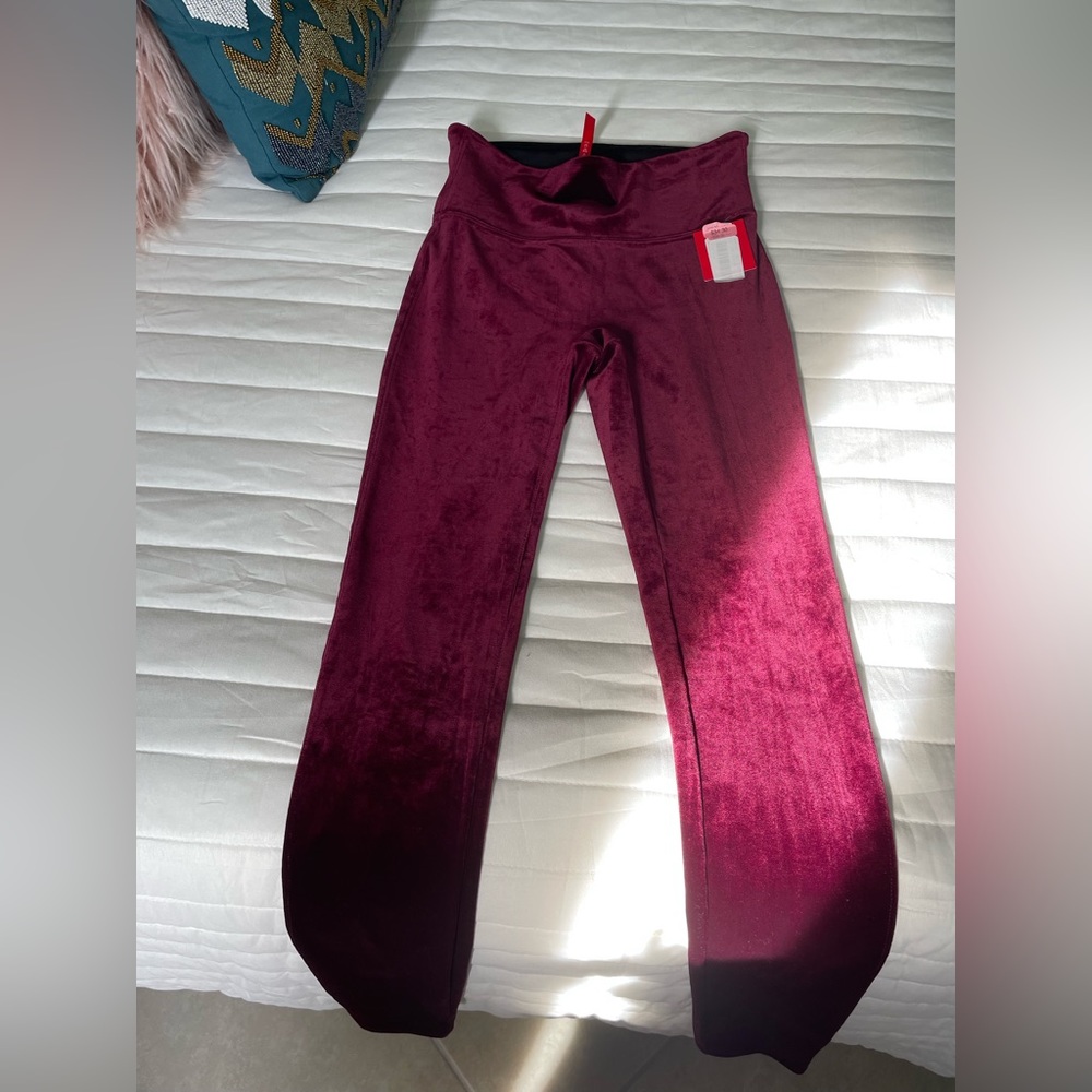 Spanx size S velvet leggings